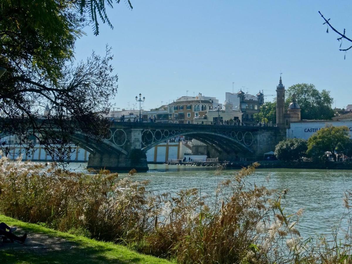 El Río Apartamento Sevilha Exterior foto